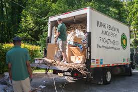 Best Garage Cleanout  in Wauconda, IL